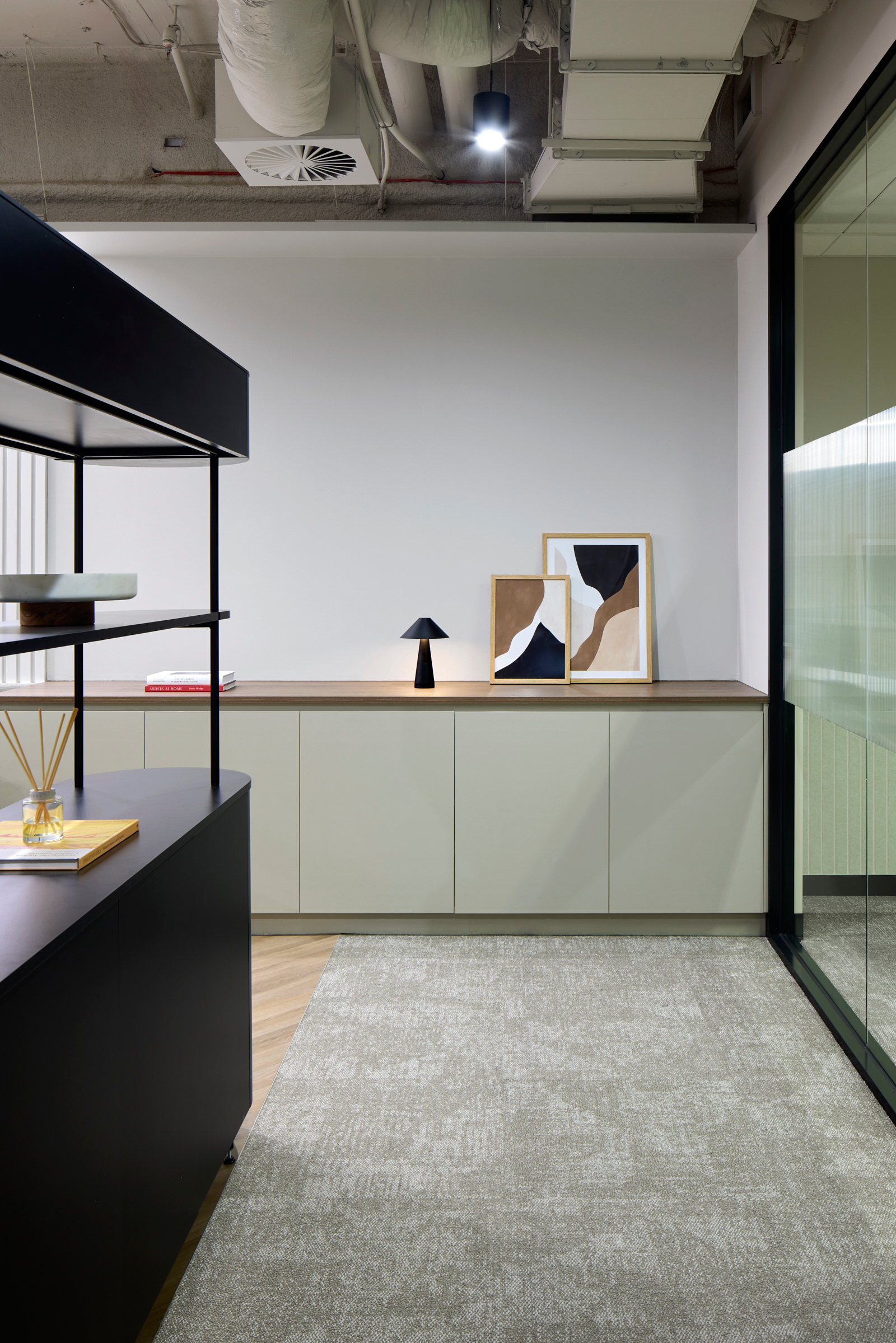 Dexus L Collins St M